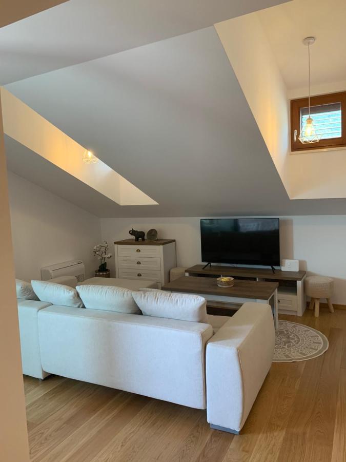Mujo Apartament Cres